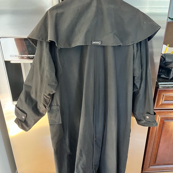 Black Long Raincoat - Picture 7 of 10